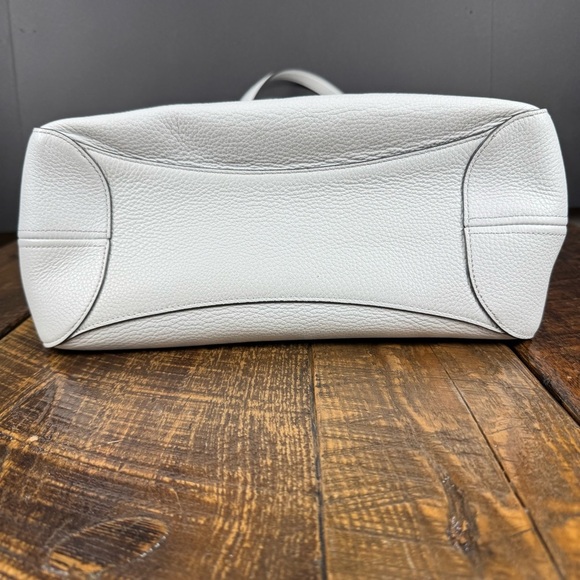Kate Spade New York White Pebbled Leather Shoulder Bag Tote Purse - Picture 6 of 14